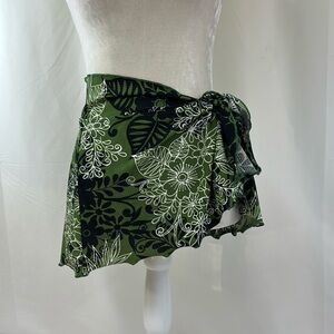 Catalina Floral Sarong Size 1X 16W